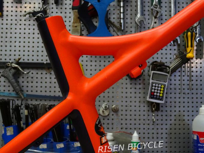 27.5 MTB-frame van legering 650B Mountain Bike Frame 1640g XC Hardtail Bike Frame AL6061 SPF Technologie drie kleuren 7