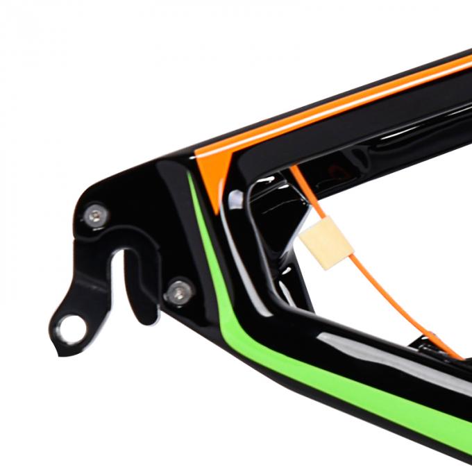 26er Fiets Full Carbon Fiber Frame FM26 van lichtgewicht Mountain Bike 1080 gram Afgekleurde PF30 Verschillende kleuren 9